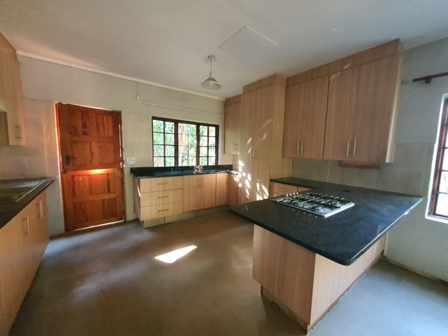 To Let 2 Bedroom Property for Rent in Zandfontein A H North West